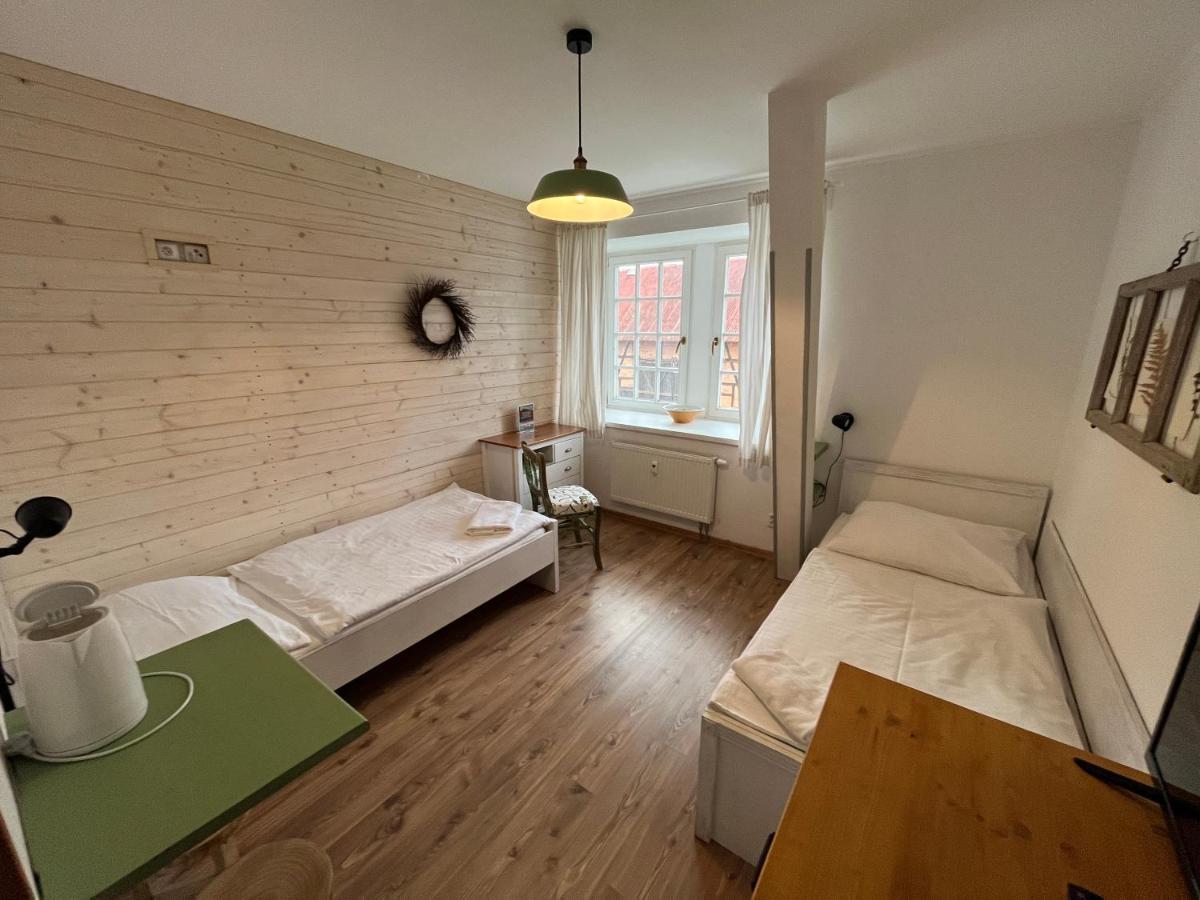 Penzion statek Bernard Královské Poříčí Exterior foto