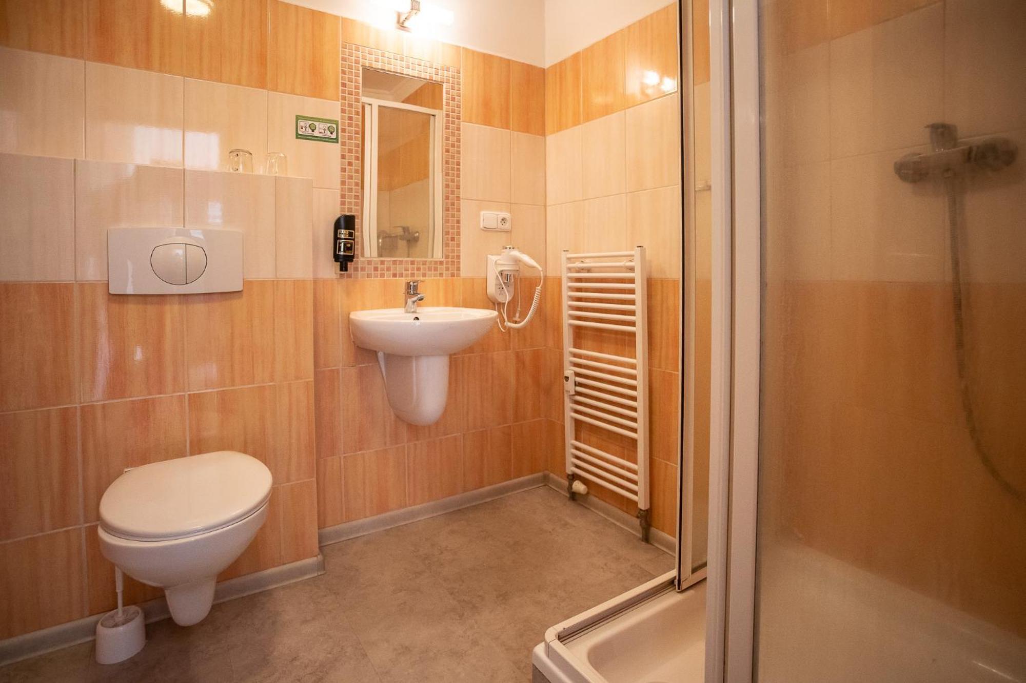 Penzion statek Bernard Královské Poříčí Zimmer foto